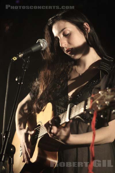 MARISSA NADLER - 2007-04-24 - PARIS - La Maroquinerie - 